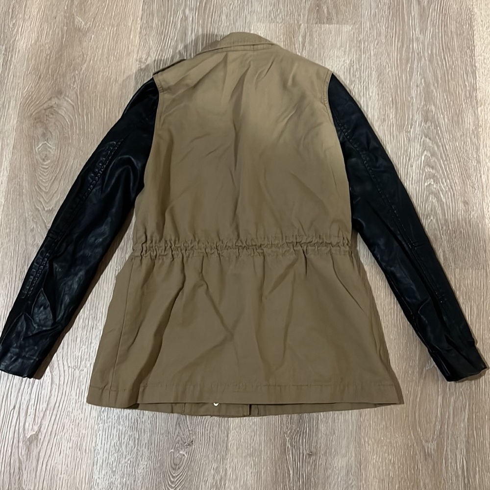H&M Jacket - Picture 2 of 2